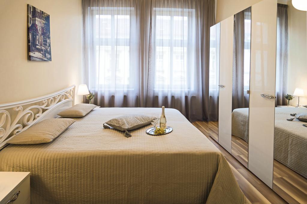 Apartment Za Poricskou Branou Praha Eksteriør bilde